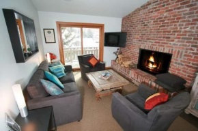 Condo 100 Yards to Gondola One Vail